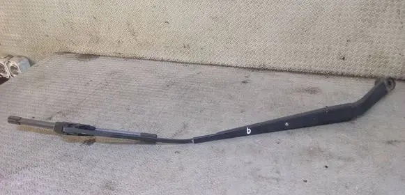 Nissan Note (E12) Windshield/front glass wiper blade 