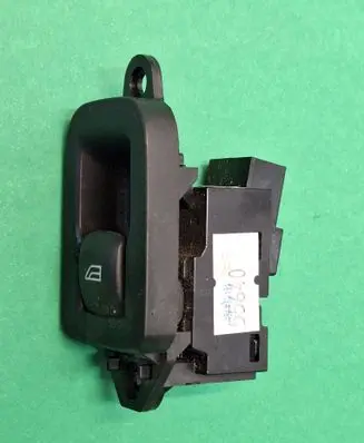 Volvo XC60 Electric window control switch 31272013 10W404