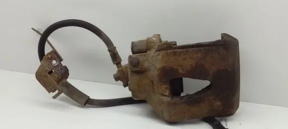 Volkswagen Golf V Front brake caliper