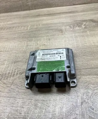 Mazda 3 I Airbag control unit/module BP4K57K30C 0285001554