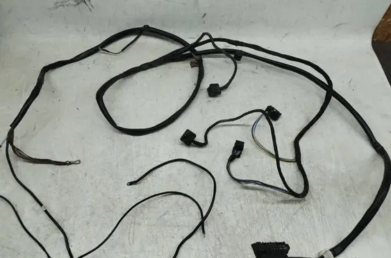Mercedes-Benz 190 W201 Seat wiring loom 2015408335 A2015408335 0005456583