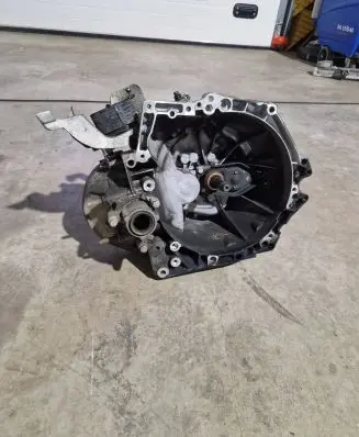 Opel Crossland X Manual 6 speed gearbox 9811243810 20414511