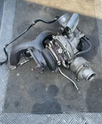Audi A4 S4 B8 8K Turbo 06H145702L
