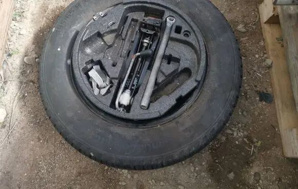 Skoda Octavia Mk2 (1Z) R15 spare wheel 1K0601027C 1K0803899D 1Z0012115B