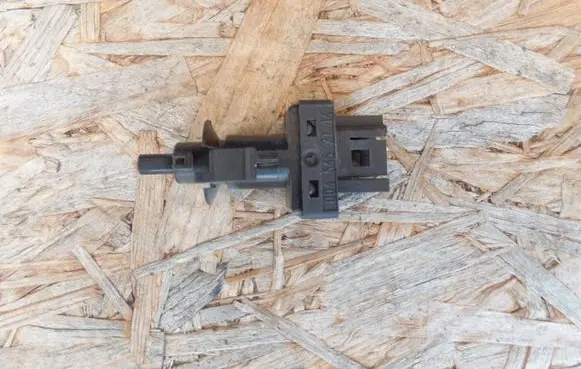 Mercedes-Benz A W168 Brake pedal sensor switch 0045452114