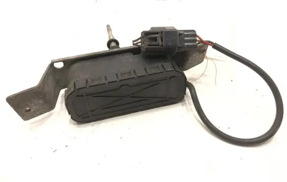 Front wiper linkage and motor
