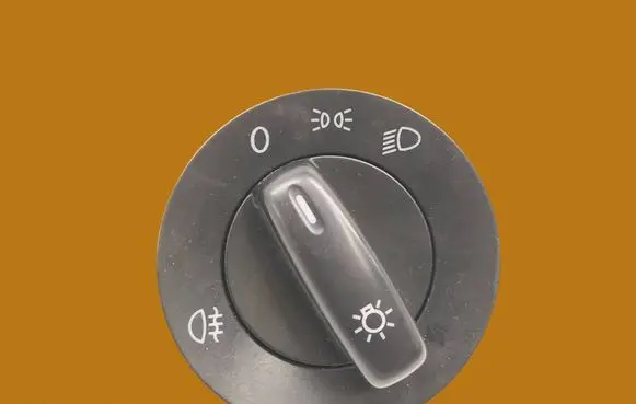 Volkswagen Golf V Light switch 1K0941431AH