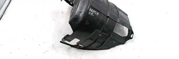Volkswagen New Beetle Air intake duct part