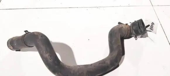 Volkswagen Touran I Intercooler hose/pipe