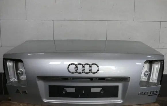 Audi A8 S8 D3 4E Tailgate/trunk/boot lid