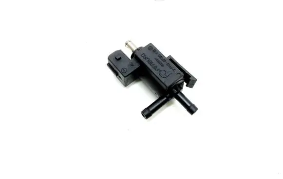 Volvo XC90 Vacuum valve 30670448