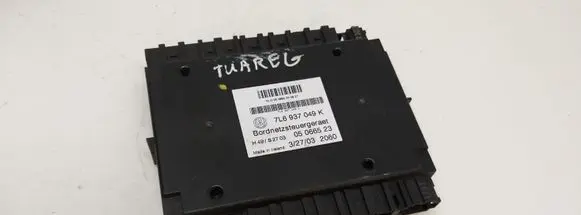 Volkswagen Touareg I Comfort/convenience module 7L6937049K 05066523