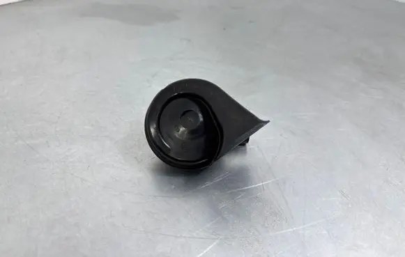 Audi A4 S4 B9 Horn signal 8W0951221