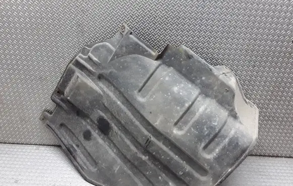 Suzuki Liana Engine splash shield/under tray