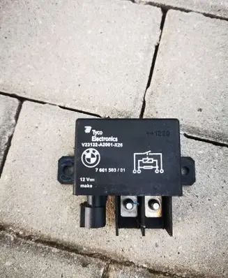 BMW 6 F12 F13 Coolant fan relay 7661503