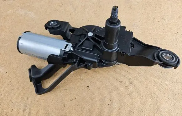 BMW 1 E81 E87 Rear window wiper motor 7199569 67637199569 6921959