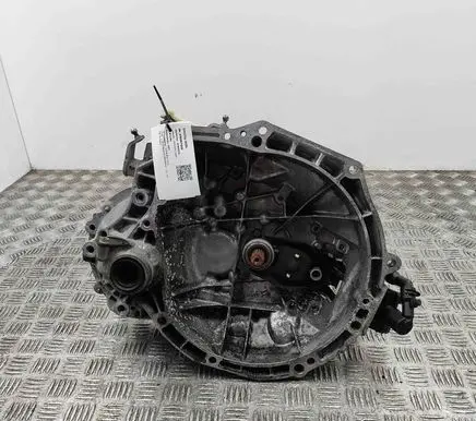 Manual 6 speed gearbox