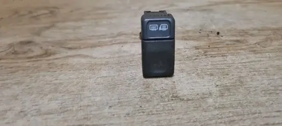 Volvo S70 V70 V70 XC Windscreen/window heater switch 9162952