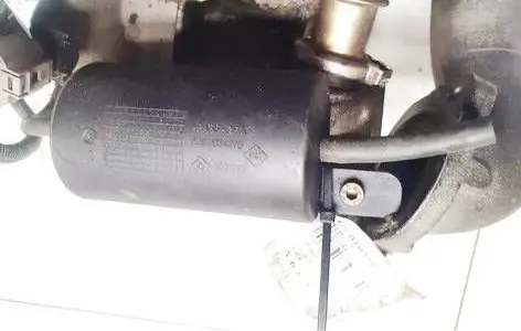 Vacuum air tank