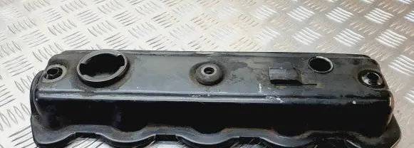 Audi A4 S4 B5 8D Rocker cam cover 