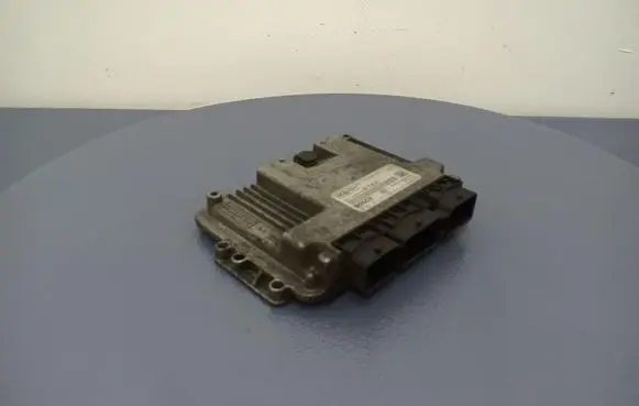 Ford Fiesta Engine control unit/module ECU 5S6112A650AE