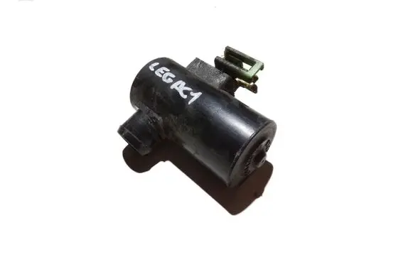 Subaru Legacy Windscreen/windshield washer pump