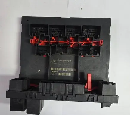 Volkswagen Touran I Comfort/convenience module 1K1937049 F005V00512 H30S0201
