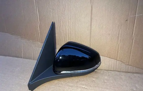 Volkswagen Multivan T7 Front door electric wing mirror 