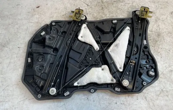 BMW 7 G11 G12 Front window lifting mechanism without motor 7479059