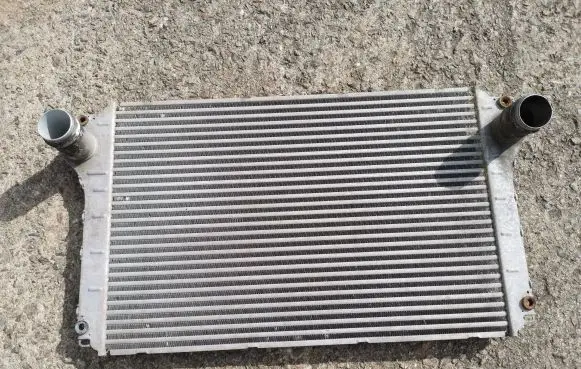 Toyota Avensis T250 Intercooler radiator JD1271002220 0R010