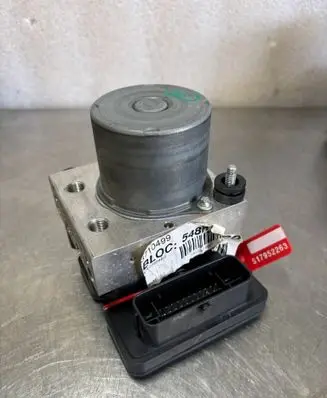 Renault Kangoo III Master brake cylinder