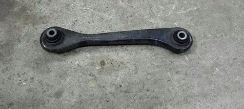 Volkswagen PASSAT B6 Rear suspension control arm 1K0501530C