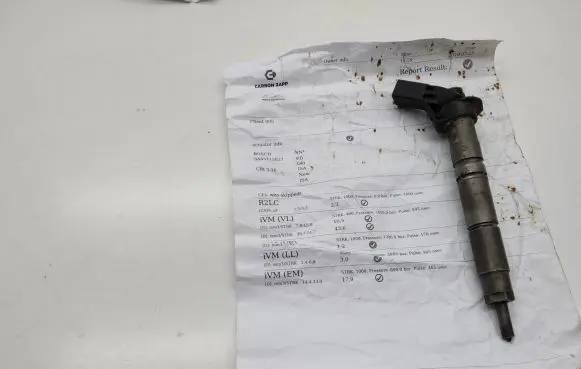 Mercedes-Benz E W211 Fuel injector 0445115027 CRT316