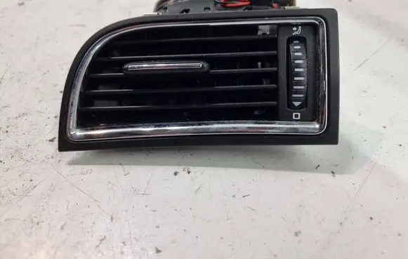 Skoda Superb B6 (3T) Dashboard side air vent grill/cover trim 3T0819701 1461148