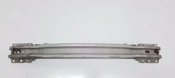 Volvo XC70 Front bumper cross member 30791152