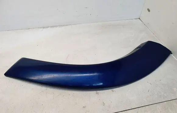 Toyota RAV 4 (XA40) Rear door trim (molding) 6106142010