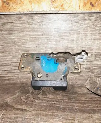 Opel Zafira A Tailgate/trunk/boot lock/catch/latch 90563999