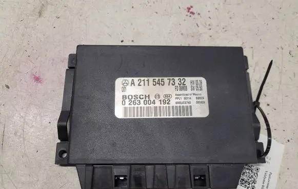 Mercedes-Benz E W211 Parking PDC control unit/module A2115457332 0263004192
