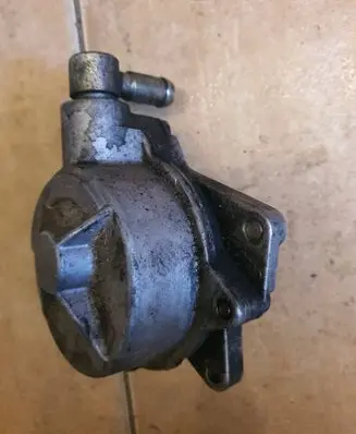 Audi A6 S6 C5 4B Vacuum pump 72218501 99T314