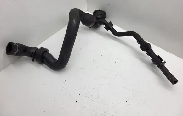 Volkswagen Touareg I Engine coolant pipe/hose 7L6122291F