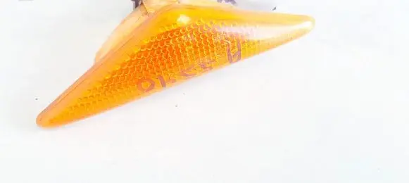 Ford Focus Front fender indicator light xs4h3k354a xs4h3k354-a
