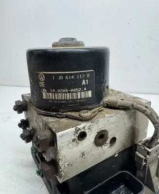 Volkswagen Golf IV ABS Pump 1J0907379D 10094903003 DLU7H28J97