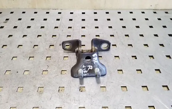 Mitsubishi Outlander Rear door upper hinge