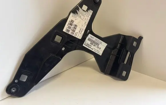 Porsche Macan (95B) Headlight/headlamp mounting bracket 95B941122 95B941122B