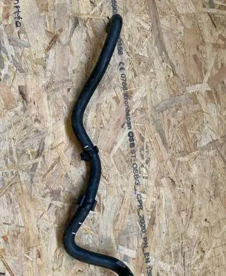 Volvo XC40 Engine coolant pipe/hose 32252721