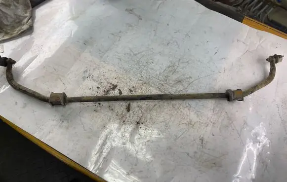 Hyundai Accent Front anti-roll bar/sway bar