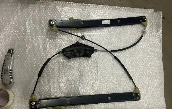 Audi Q5 SQ5 Front door electric window regulator 8R0837461G 8R0837461