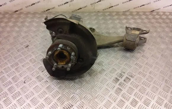 Land Rover Evoque I Front wheel hub