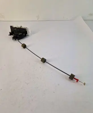 Ford Mondeo Mk III Front door lock 2S4AA21812EB