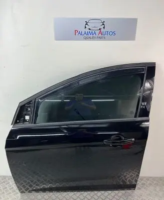Ford Focus Front door